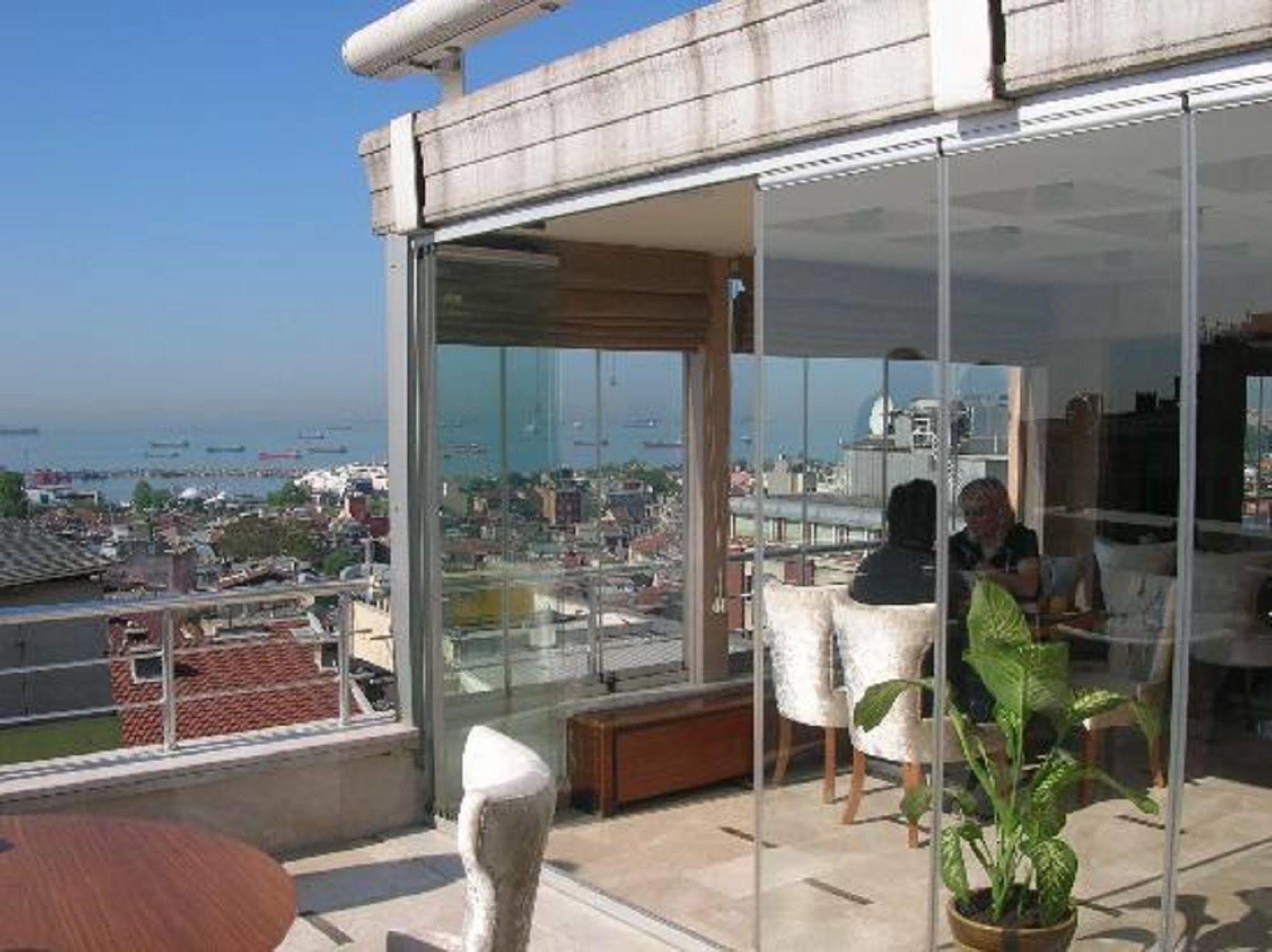 Q Hotel Laleli Estambul Exterior foto